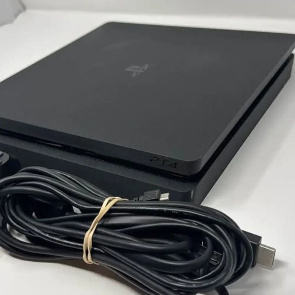 PS4 slim 500 gb complete and working